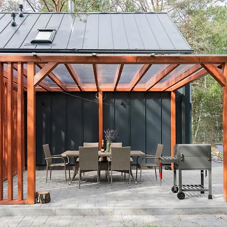 Holiday home W Kaszubskim Lesie *