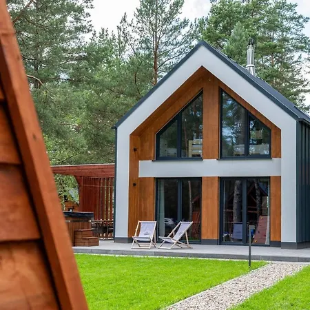 Holiday home W Kaszubskim Lesie *